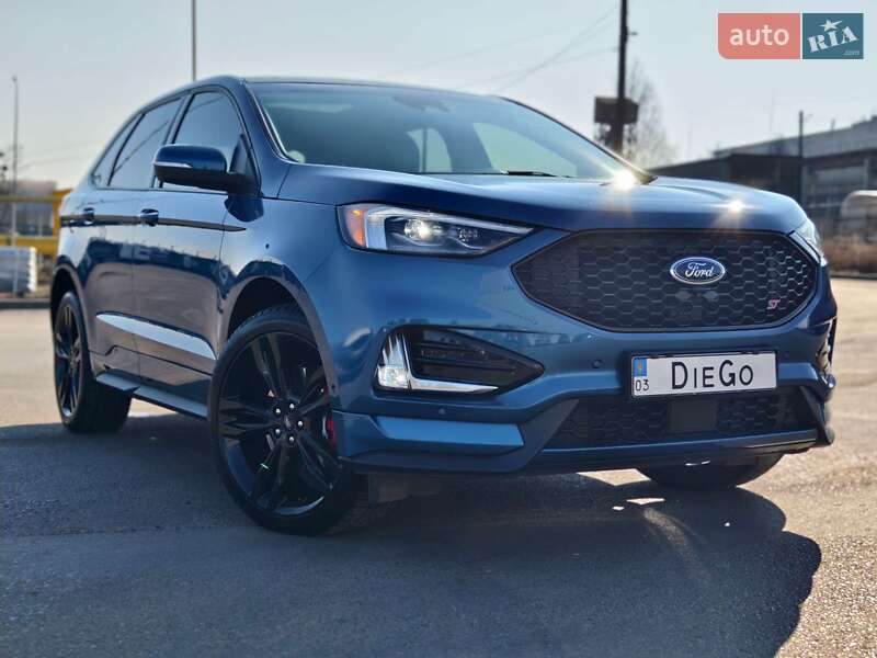 Внедорожник / Кроссовер Ford Edge 2018 в Нововолынске
