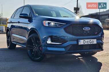 Внедорожник / Кроссовер Ford Edge 2018 в 