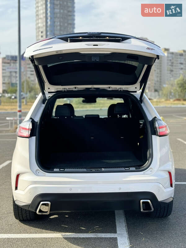 Внедорожник / Кроссовер Ford Edge 2019 в Киеве