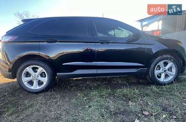 Внедорожник / Кроссовер Ford Edge 2017 в 