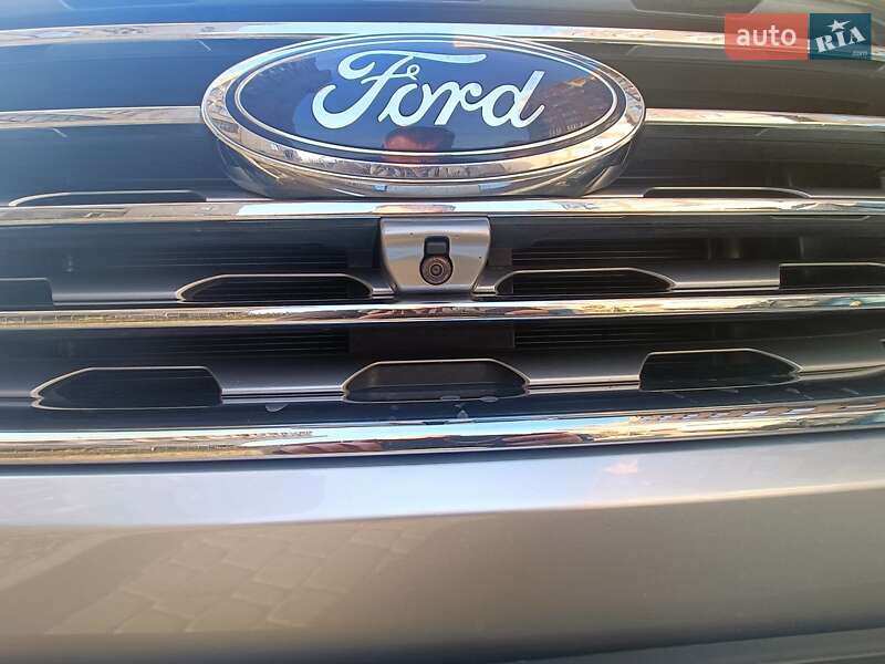 Внедорожник / Кроссовер Ford Edge 2019 в Житомире