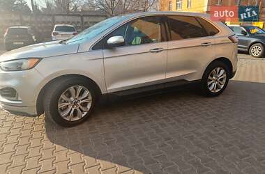 Внедорожник / Кроссовер Ford Edge 2019 в 