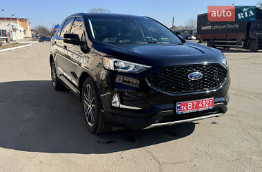 Внедорожник / Кроссовер Ford Edge 2019 в 