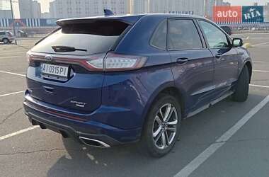 Позашляховик / Кросовер Ford Edge 2015 в 