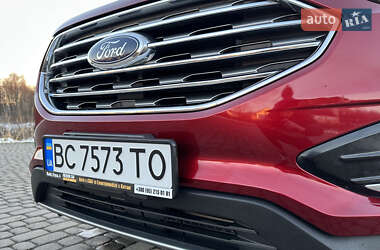 Внедорожник / Кроссовер Ford Edge 2019 в 