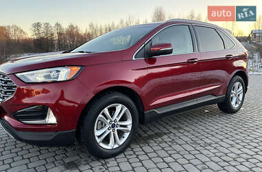Внедорожник / Кроссовер Ford Edge 2019 в 