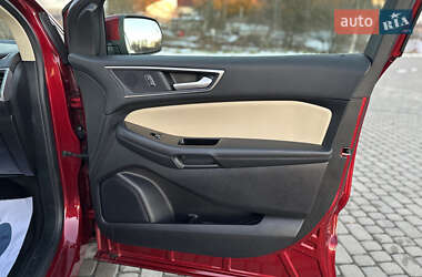 Внедорожник / Кроссовер Ford Edge 2019 в 