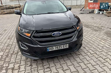 Внедорожник / Кроссовер Ford Edge 2015 в 