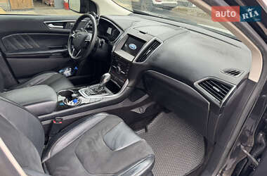 Внедорожник / Кроссовер Ford Edge 2015 в 