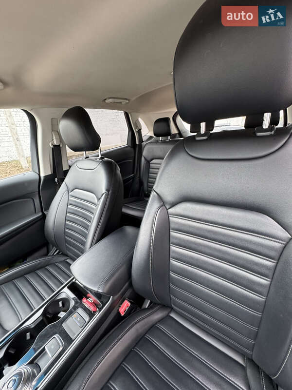 Внедорожник / Кроссовер Ford Edge 2019 в Чернигове