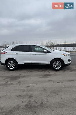 Внедорожник / Кроссовер Ford Edge 2020 в 