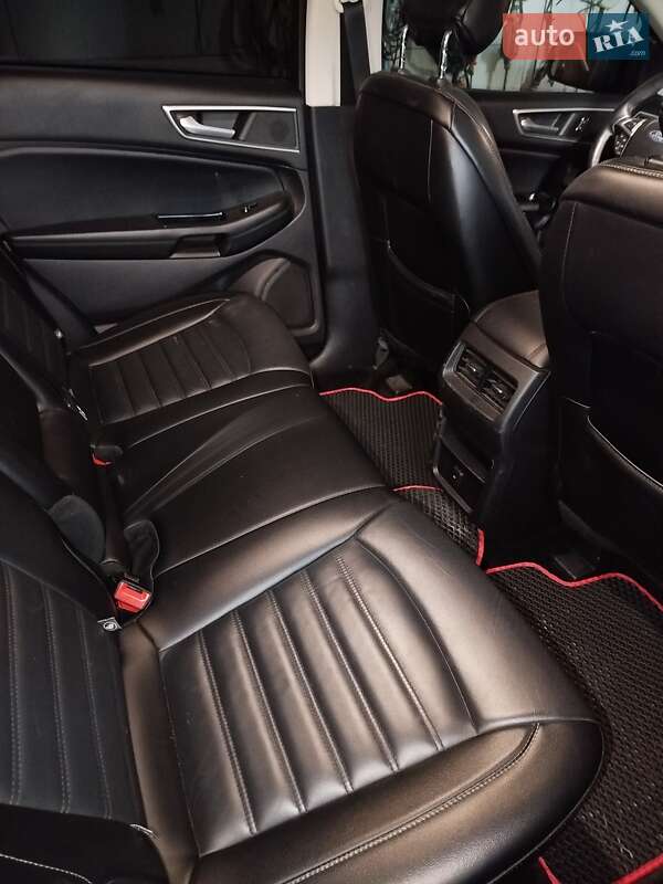 Внедорожник / Кроссовер Ford Edge 2017 в Николаеве