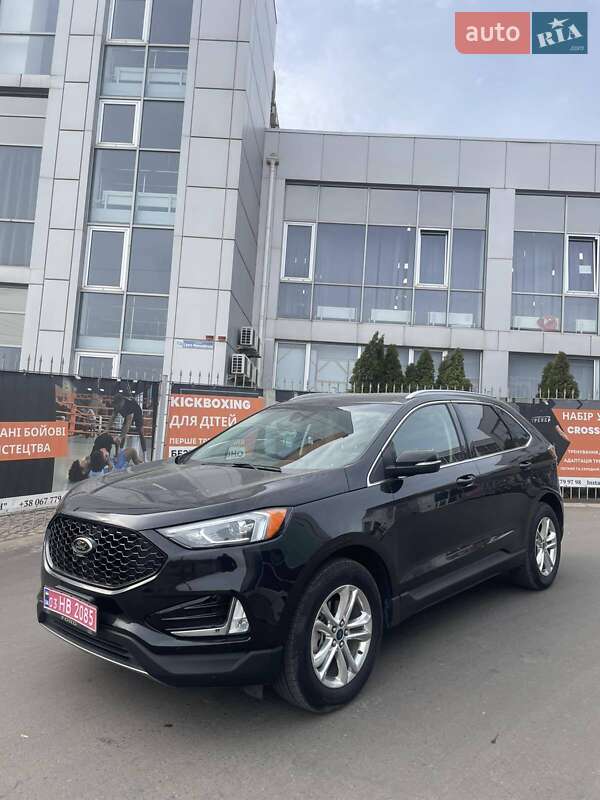 Внедорожник / Кроссовер Ford Edge 2020 в 