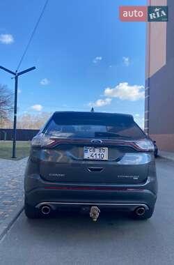 Внедорожник / Кроссовер Ford Edge 2017 в 