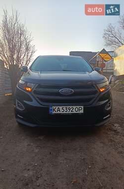 Внедорожник / Кроссовер Ford Edge 2016 в 