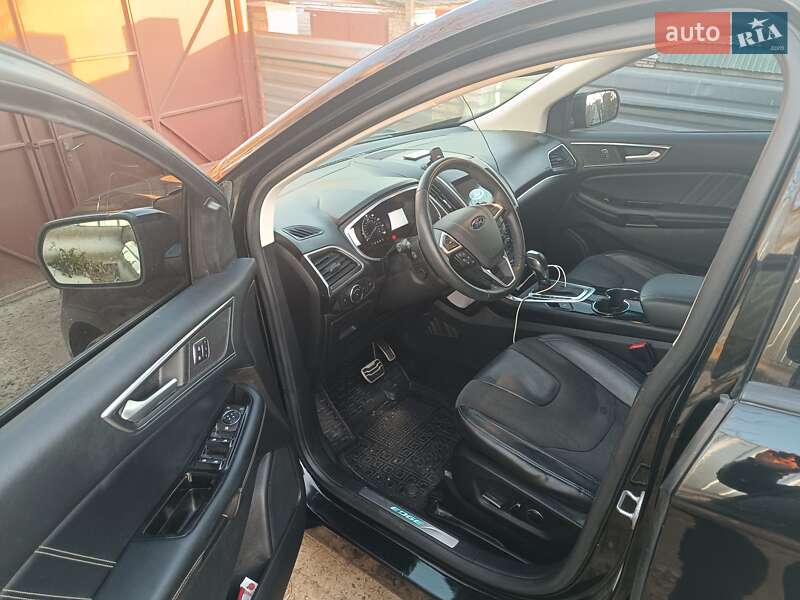 Позашляховик / Кросовер Ford Edge 2016 в Києві