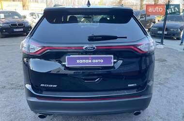 Внедорожник / Кроссовер Ford Edge 2017 в 