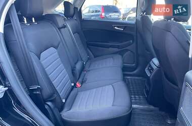 Внедорожник / Кроссовер Ford Edge 2017 в 