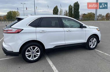 Внедорожник / Кроссовер Ford Edge 2019 в 