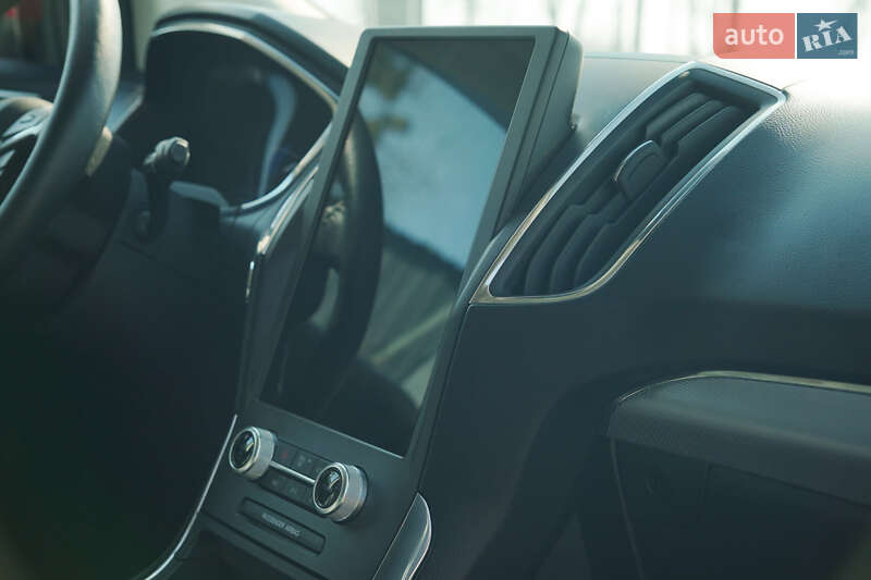 Позашляховик / Кросовер Ford Edge 2021 в Кам'янець-Подільському