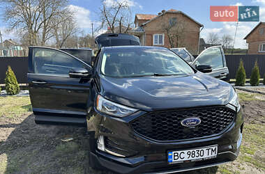 Внедорожник / Кроссовер Ford Edge 2019 в 