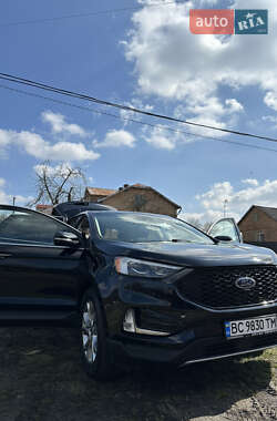 Внедорожник / Кроссовер Ford Edge 2019 в 