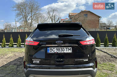 Внедорожник / Кроссовер Ford Edge 2019 в 