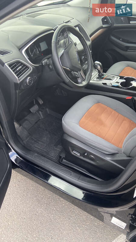 Внедорожник / Кроссовер Ford Edge 2018 в Хмельницком