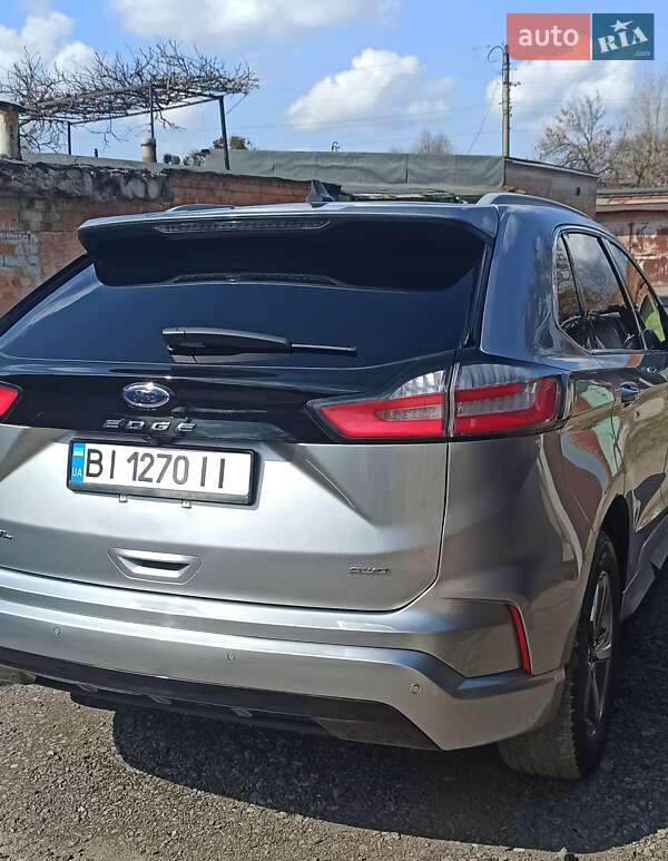 Позашляховик / Кросовер Ford Edge 2022 в Лубнах