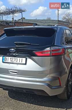 Внедорожник / Кроссовер Ford Edge 2022 в 