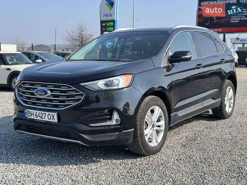 Внедорожник / Кроссовер Ford Edge 2018 в 