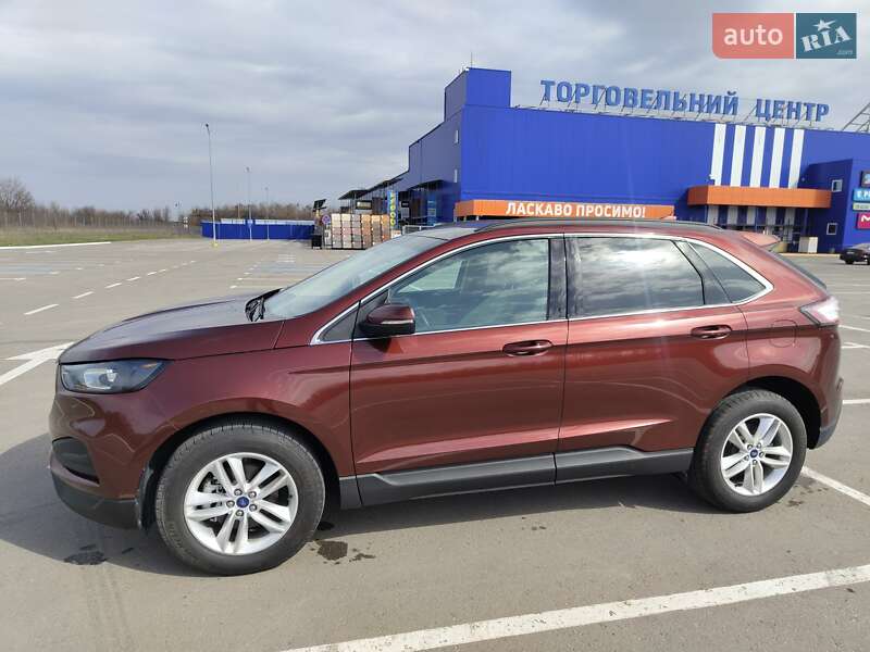 Позашляховик / Кросовер Ford Edge 2016 в Запоріжжі