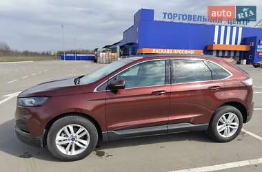Внедорожник / Кроссовер Ford Edge 2016 в 