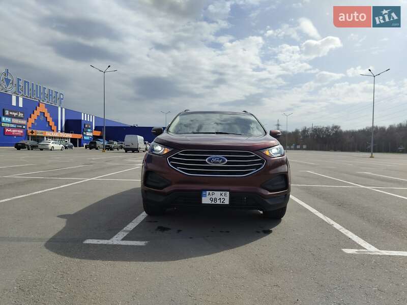 Позашляховик / Кросовер Ford Edge 2016 в Запоріжжі