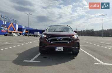 Внедорожник / Кроссовер Ford Edge 2016 в 