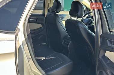 Внедорожник / Кроссовер Ford Edge 2018 в 