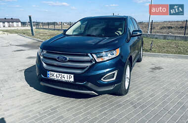 Позашляховик / Кросовер Ford Edge 2017 в 