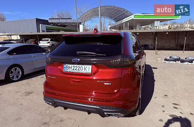 Внедорожник / Кроссовер Ford Edge 2016 в 