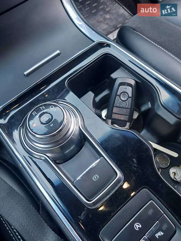 Внедорожник / Кроссовер Ford Edge 2019 в Бородянке
