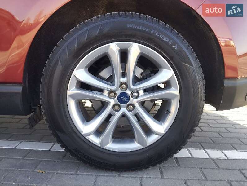 Позашляховик / Кросовер Ford Edge 2016 в Тернополі
