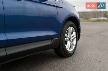 Внедорожник / Кроссовер Ford Edge 2020 в 