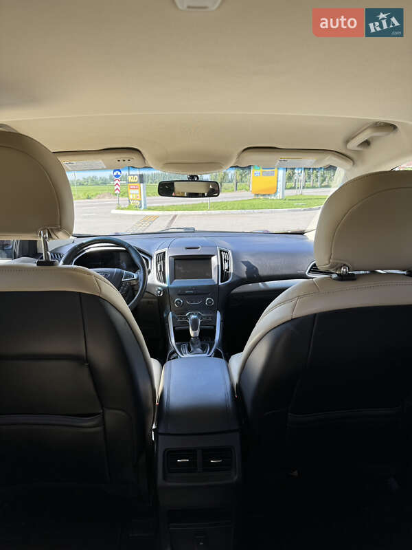 Позашляховик / Кросовер Ford Edge 2015 в Василькові