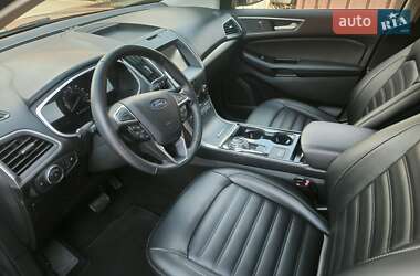Внедорожник / Кроссовер Ford Edge 2019 в 