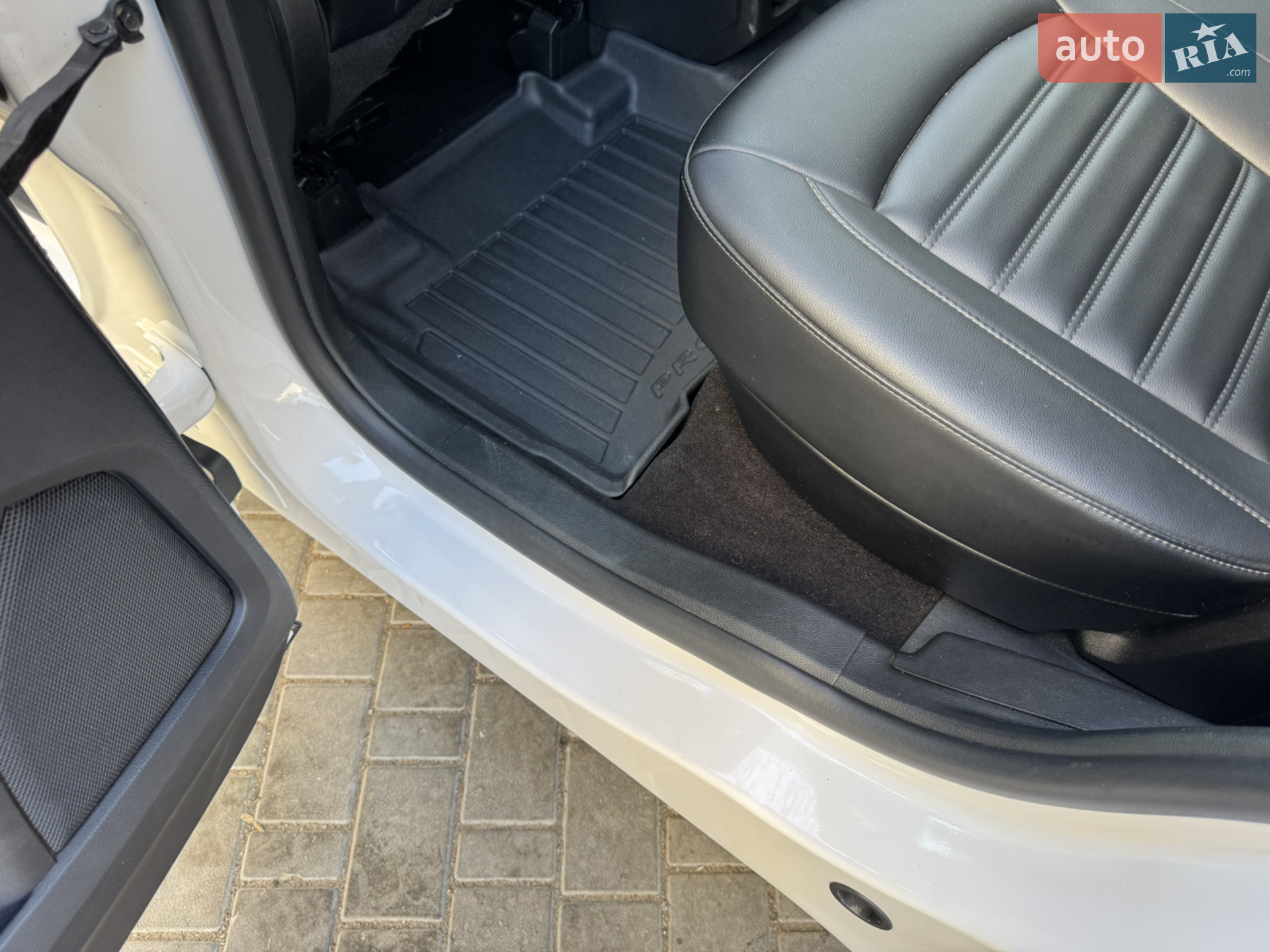 Ford Edge 2018 VIN 2FMPK4J92KBB24250 фото оголошення 29 з 35