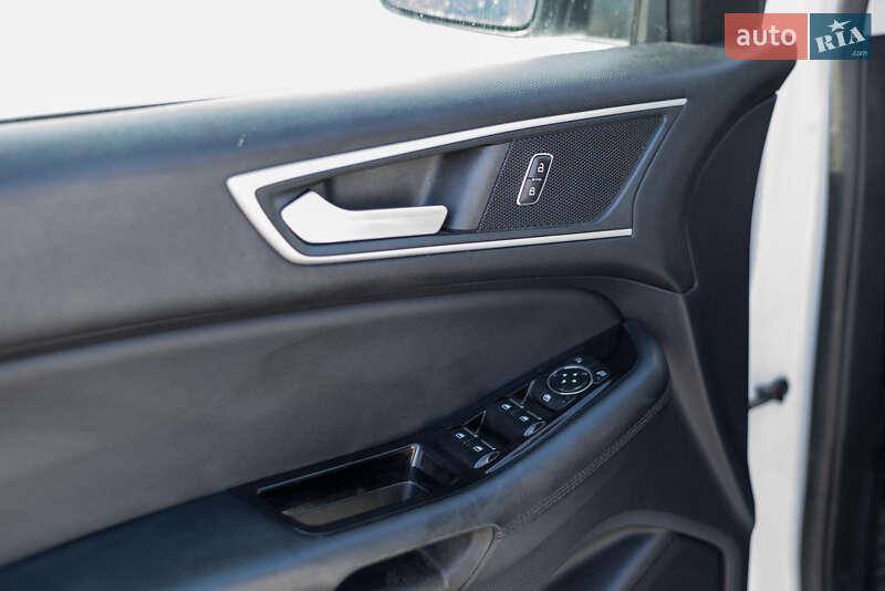 Внедорожник / Кроссовер Ford Edge 2019 в Ровно