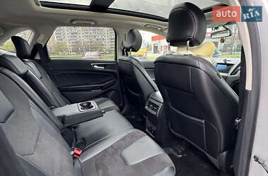 Внедорожник / Кроссовер Ford Edge 2018 в 