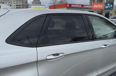 Внедорожник / Кроссовер Ford Edge 2018 в 