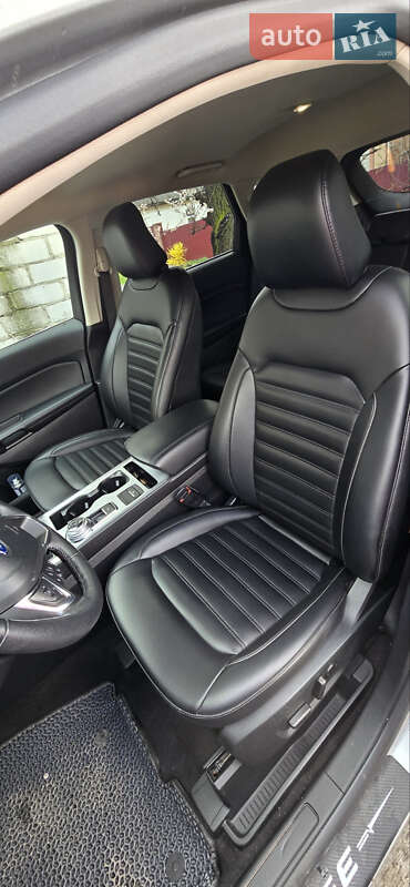 Позашляховик / Кросовер Ford Edge 2022 в Черкасах