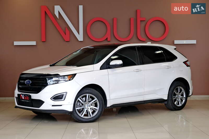 Внедорожник / Кроссовер Ford Edge 2017 в 