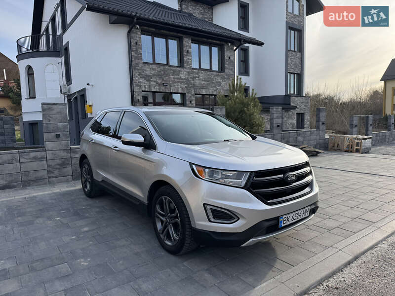 Позашляховик / Кросовер Ford Edge 2016 в Рівному
